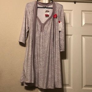 Marilyn Monroe night gown with matching robe